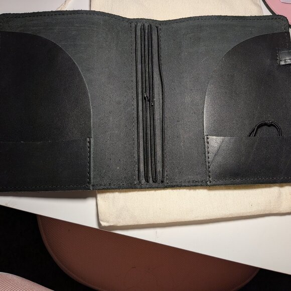 Foxy Fix- Travelers Notebook  Black No5 - Picture 5 of 8